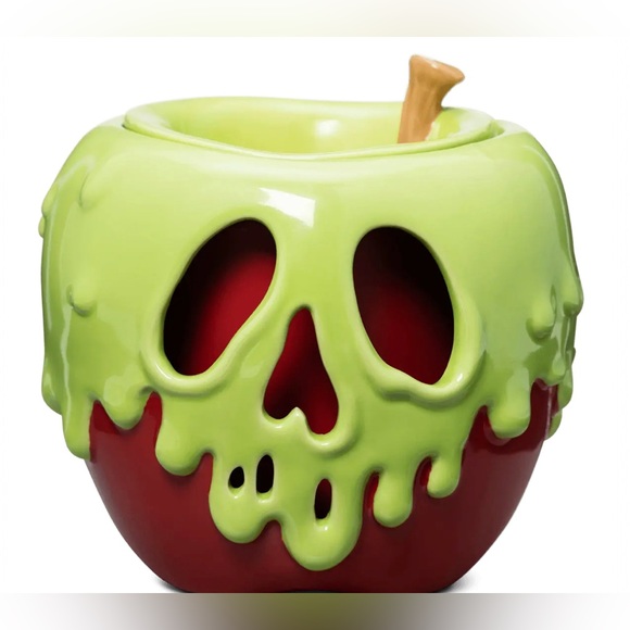 SCENTSY JUST ONE BITE VILLAINS WARMER - Picture 4 of 10